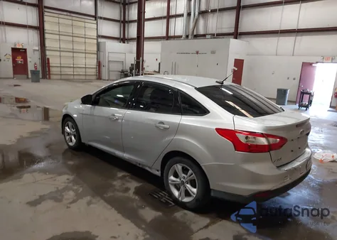 2013 Ford Focus Se z USA, uszkodzony, nr VIN 1FADP3F20DL158386